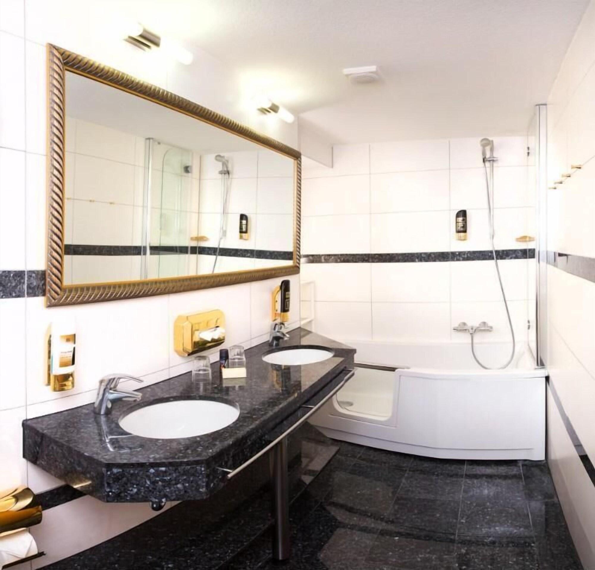 City Partner Hotel Alter Speicher Wißmar エクステリア 写真